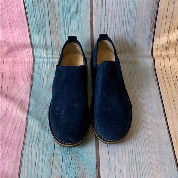 Women’s blue suede camellia lined shoes - Picture 1 of 11